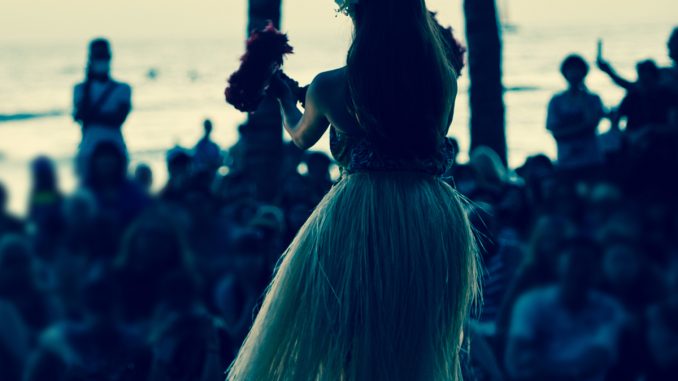hula03